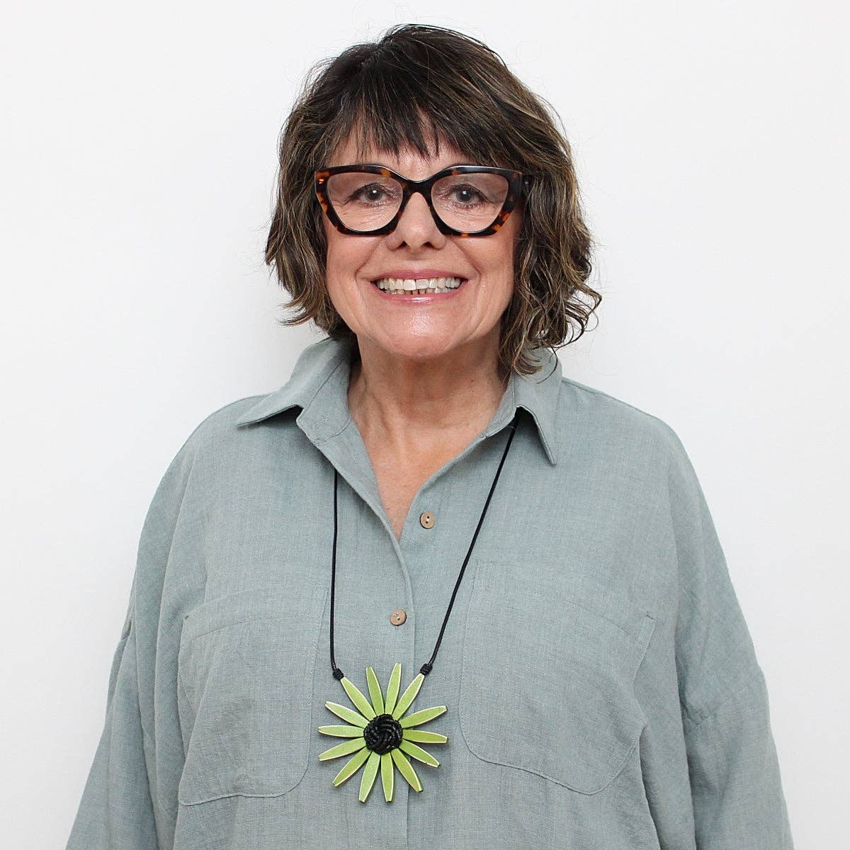 Green Amaya Flower Necklace