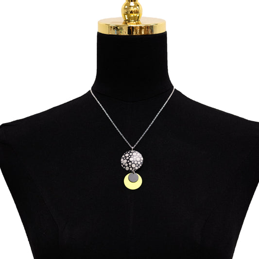 Green and Black Spotted Necklace